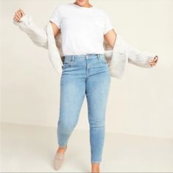 Old Navy Mid-Rise Super Skinny Light-Wash Jeans 20P NWT - Picture 1 of 5
